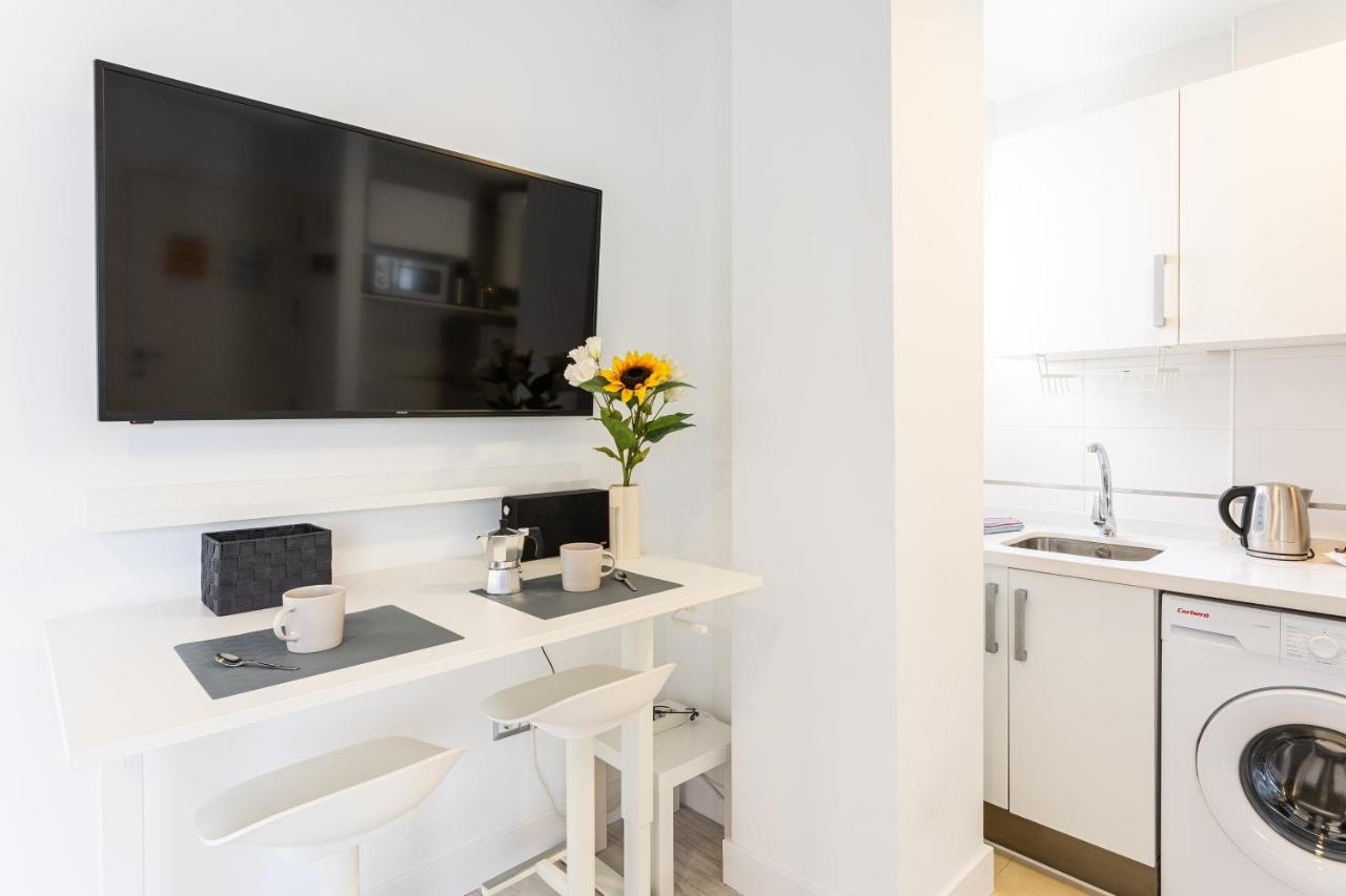 Apartament Holidays2Malaga Dos Aceras Zewnętrze zdjęcie